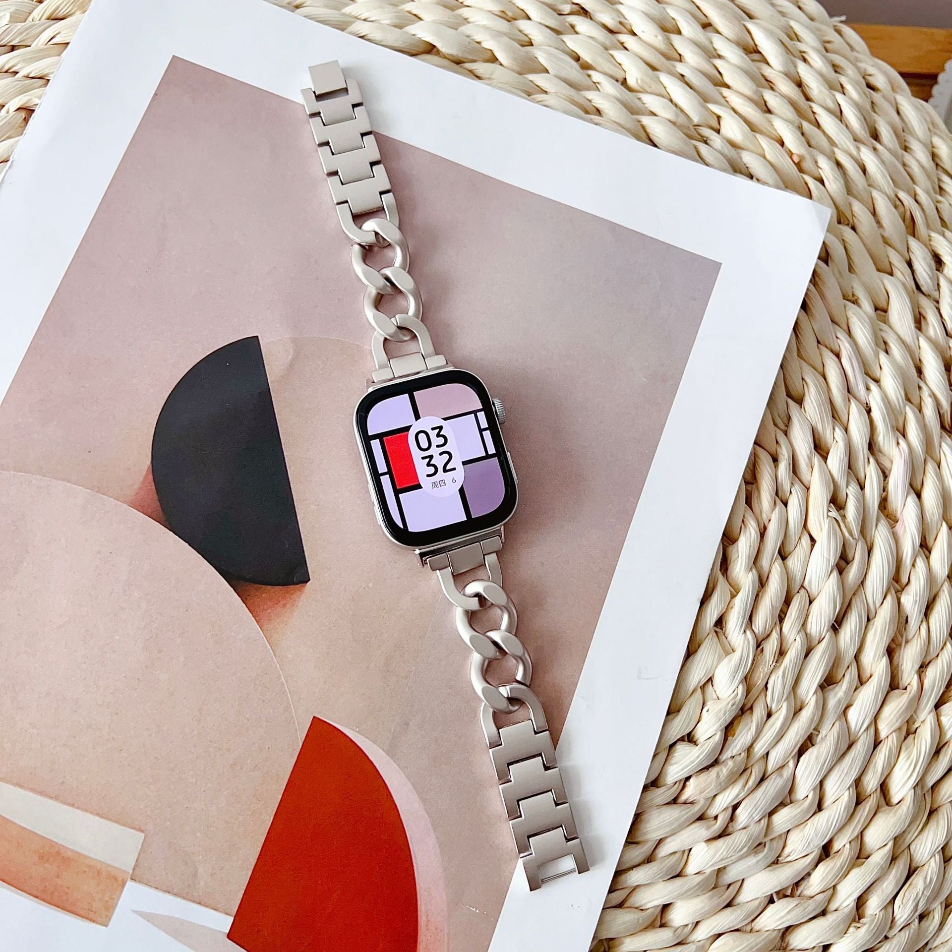 Elegant Apple Watch Luxury Bracelet