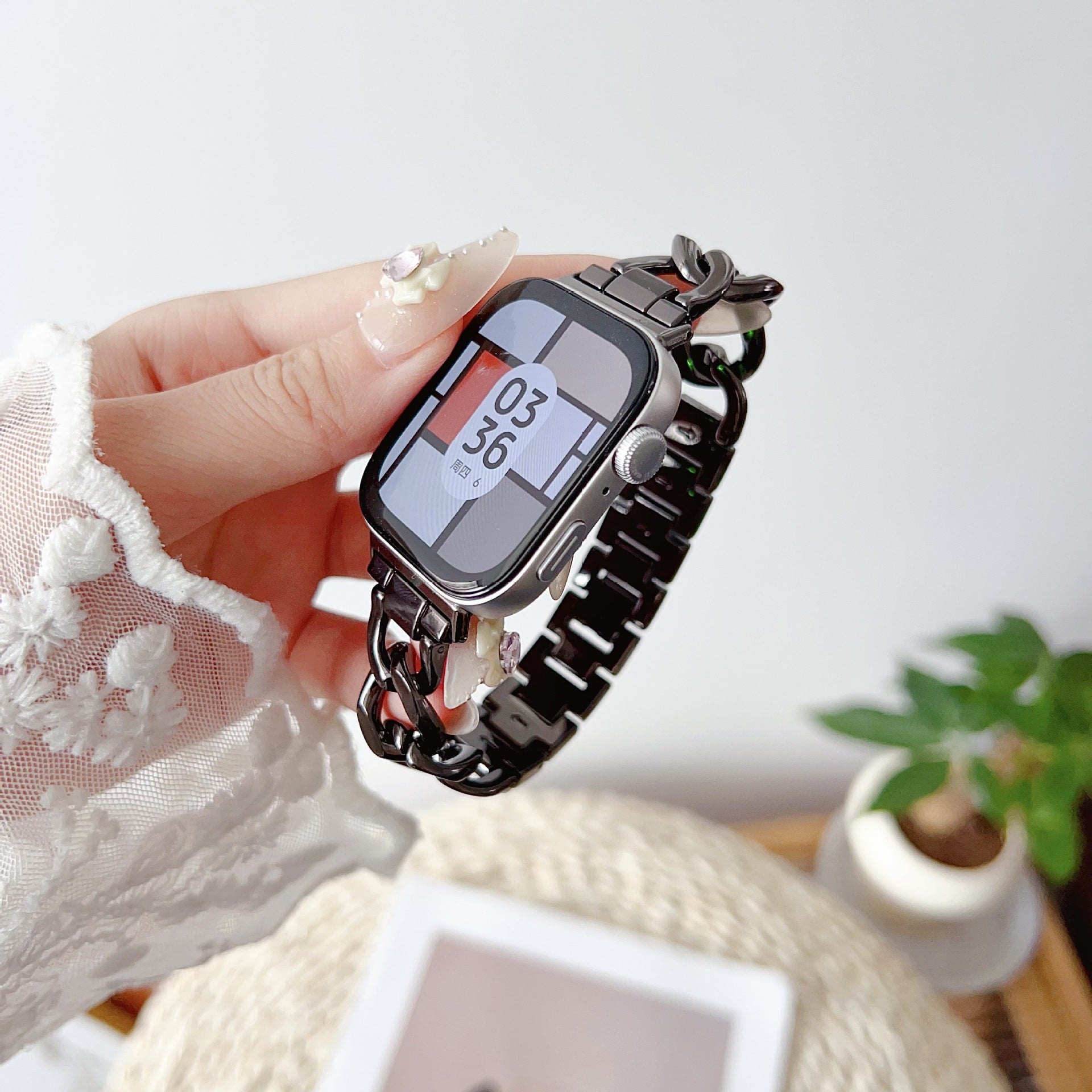 Elegant Apple Watch Luxury Bracelet