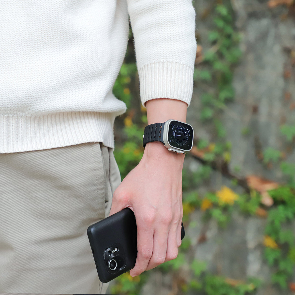 AW Pro Silicone Strap