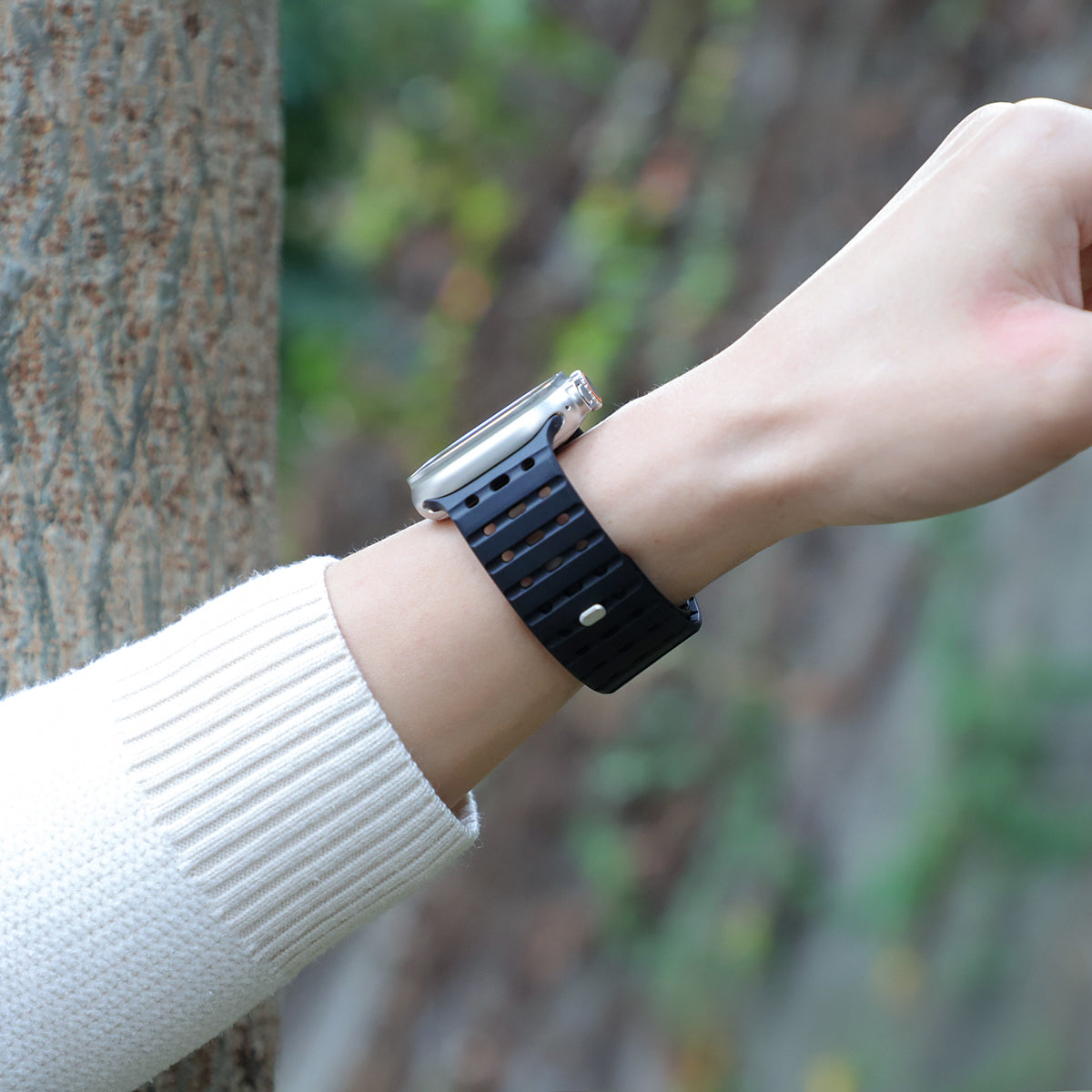 AW Pro Silicone Strap